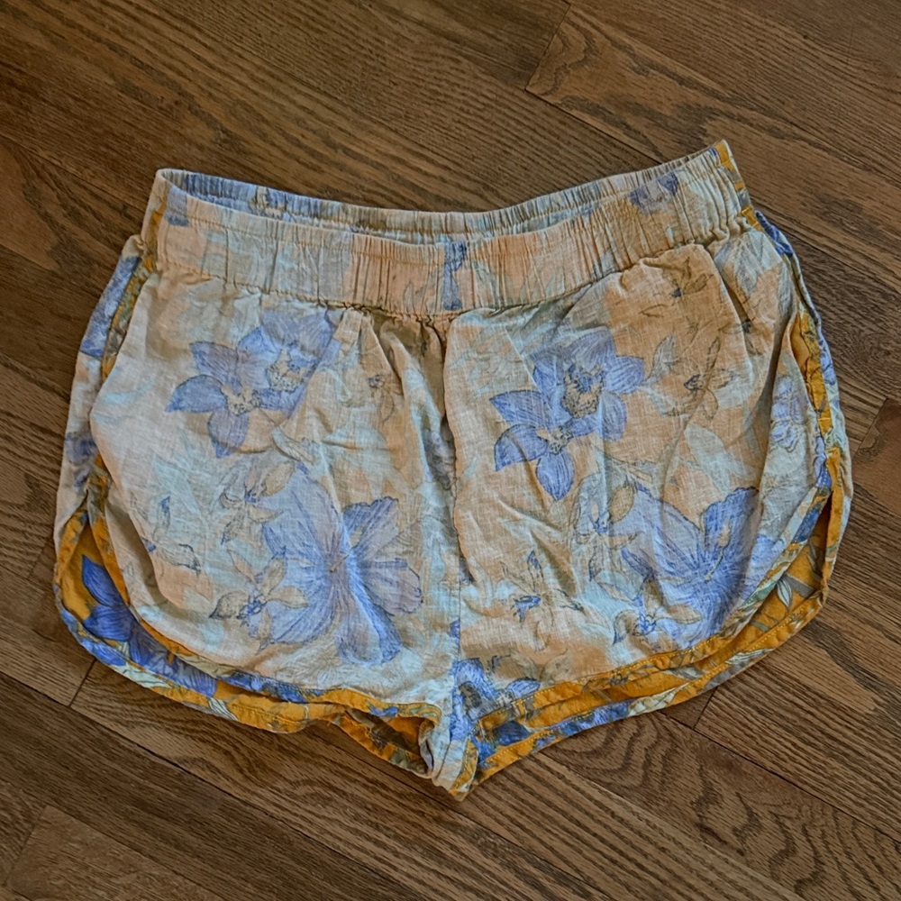 BDG Floral Drawstring Shorts in Orange and Blue Sz M